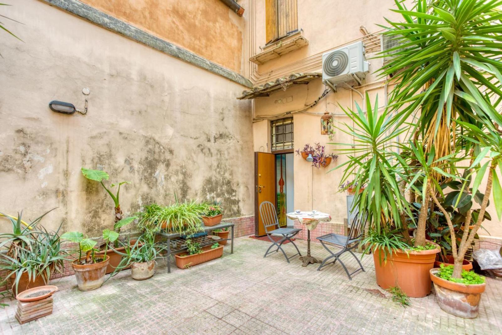 Santa Maria Maggiore Apartment โรม ภายนอก รูปภาพ